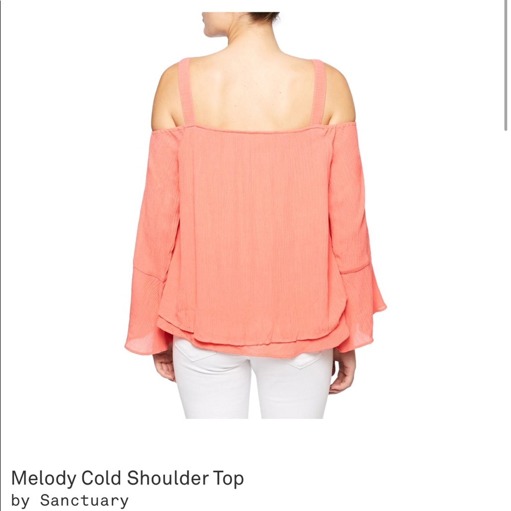A shoulder top